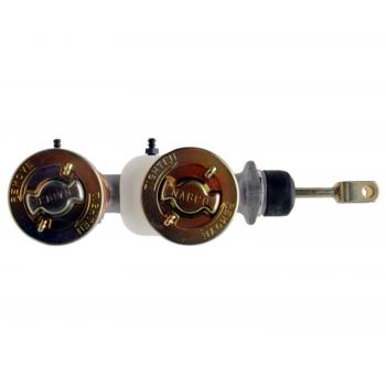 1973 Nissan B110 Brake Master Cylinder Raybestos MC39087 image 3 of 4
