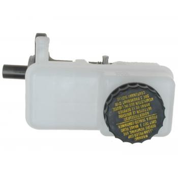 2005 Nissan Xterra Brake Master Cylinder Raybestos MC391097 image 2 of 3