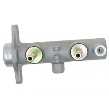 2005 Mitsubishi Endeavor Brake Master Cylinder Raybestos MC391222 image 2 of 3