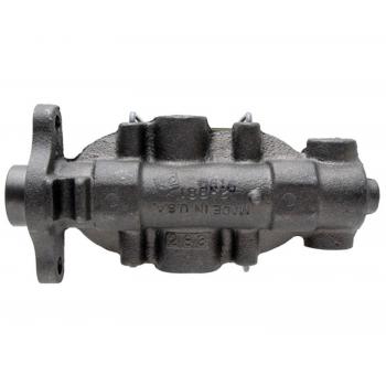 1978 Cadillac Eldorado Brake Master Cylinder Raybestos MC39195 image 2 of 4