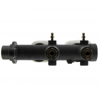 1981 Nissan 200SX Brake Master Cylinder Raybestos MC39274 image 2 of 4