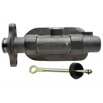 1982 Ford F-100 Brake Master Cylinder Raybestos MC39357 image 2 of 4
