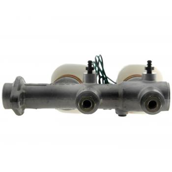 1980 Subaru GLF Brake Master Cylinder Raybestos MC39418 image 2 of 4