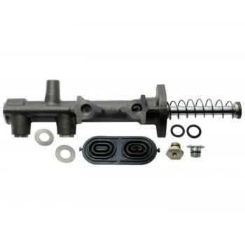 1976 Ford F-500 Brake Master Cylinder Raybestos MC39431 image 3 of 4