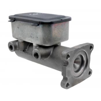 1983 International S1724 Brake Master Cylinder Raybestos MC39477 image 1 of 4