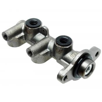 1989 Geo Spectrum Brake Master Cylinder