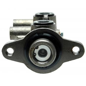 1989 Geo Spectrum Brake Master Cylinder Raybestos MC39547 image 4 of 4