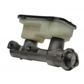 1982 Oldsmobile Cutlass Calais Brake Master Cylinder Raybestos MC39570 image 4 of 4