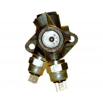 1991 Volkswagen Transporter Brake Master Cylinder Raybestos MC39677 image 4 of 4