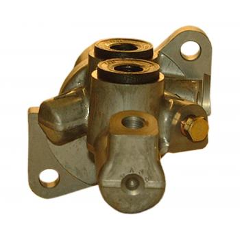 1997 Mercedes-Benz C36 AMG Brake Master Cylinder Raybestos MC39703 image 4 of 4