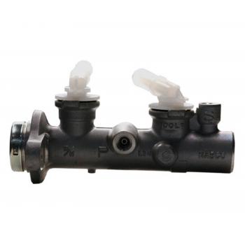 1995 Nissan Axxess Brake Master Cylinder