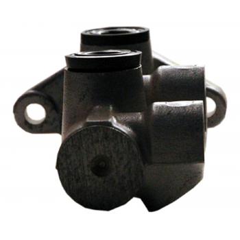 1990 Pontiac LeMans Brake Master Cylinder Raybestos MC39869 image 4 of 4