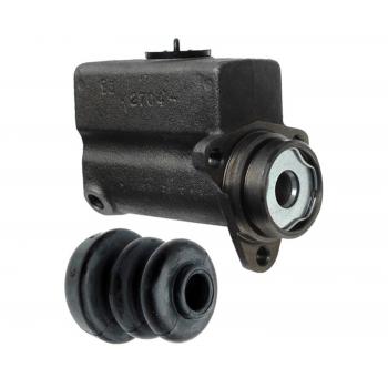 1982 International 1824 Brake Master Cylinder Raybestos MC661 image 1 of 4