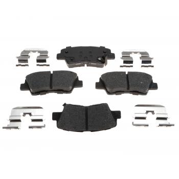2013 Hyundai Azera Disc Brake Pad Rear Raybestos MGD1445CH image 1 of 1