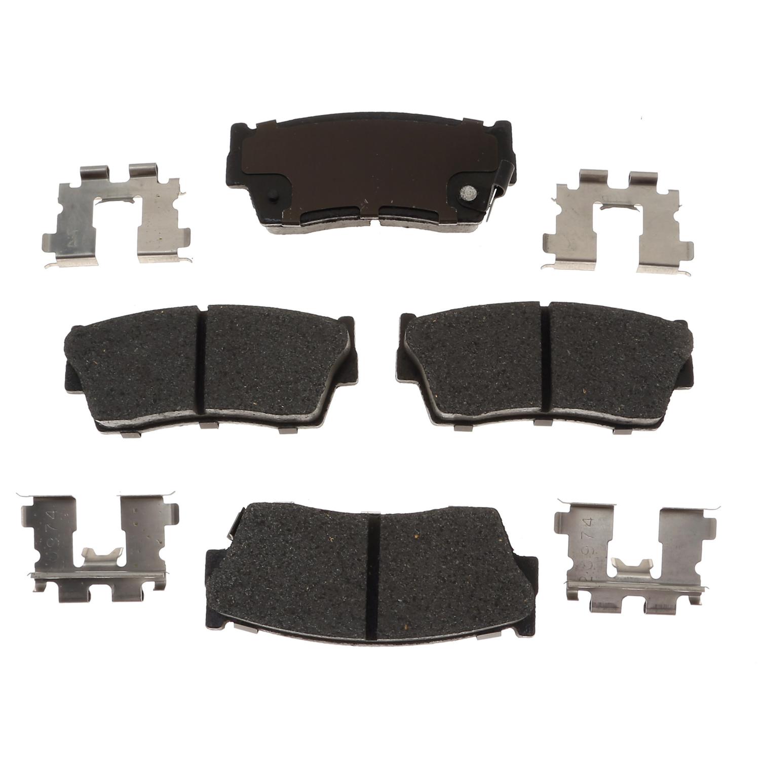 Raybestos MGD418CH - Disc Brake Pad Raybestos MGD418CH Disc Brake Pad product image 1 of 1
