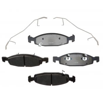 2001 Jeep Grand Cherokee Disc Brake Pad Front Raybestos MGD790CH image 1 of 1