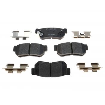 2003 Kia Magentis Disc Brake Pad Rear Raybestos MGD813CH image 1 of 1