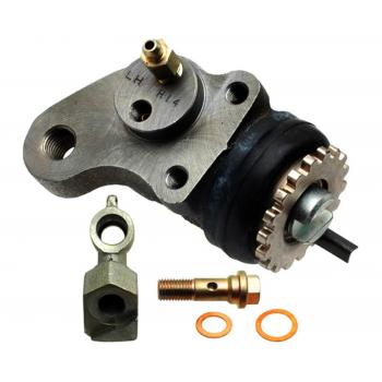 1992 Chevrolet W6500 Tiltmaster Drum Brake Wheel Cylinder Front Left Raybestos WC37883 image 1 of 3