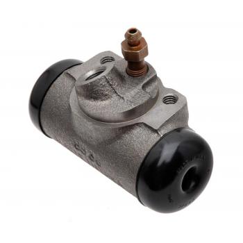 1950 International LM122 Drum Brake Wheel Cylinder