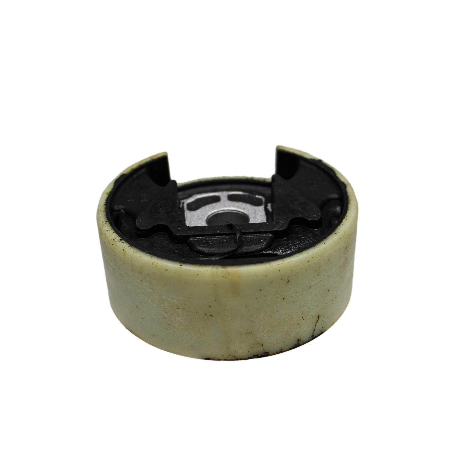 Rein Automotive AVM0515 - Suspension Subframe Mount Rein Automotive AVM0515 Suspension Subframe Mount product image 1 of 6