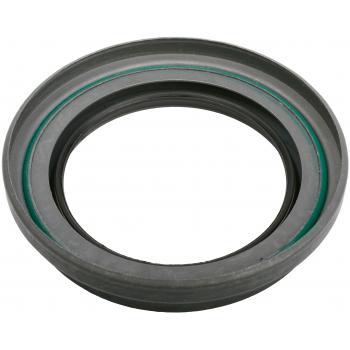 2017 Ford F59 Wheel Seal