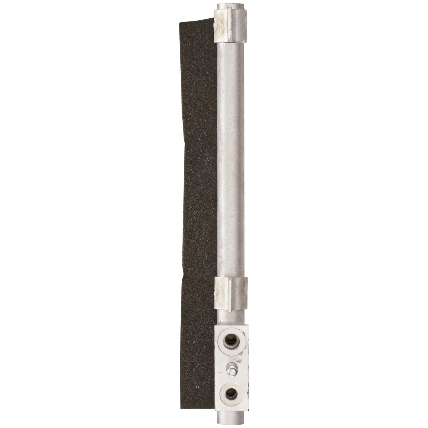 Spectra Premium 74252 - A/C Condenser Spectra Premium 74252 A/C Condenser product image 4 of 5