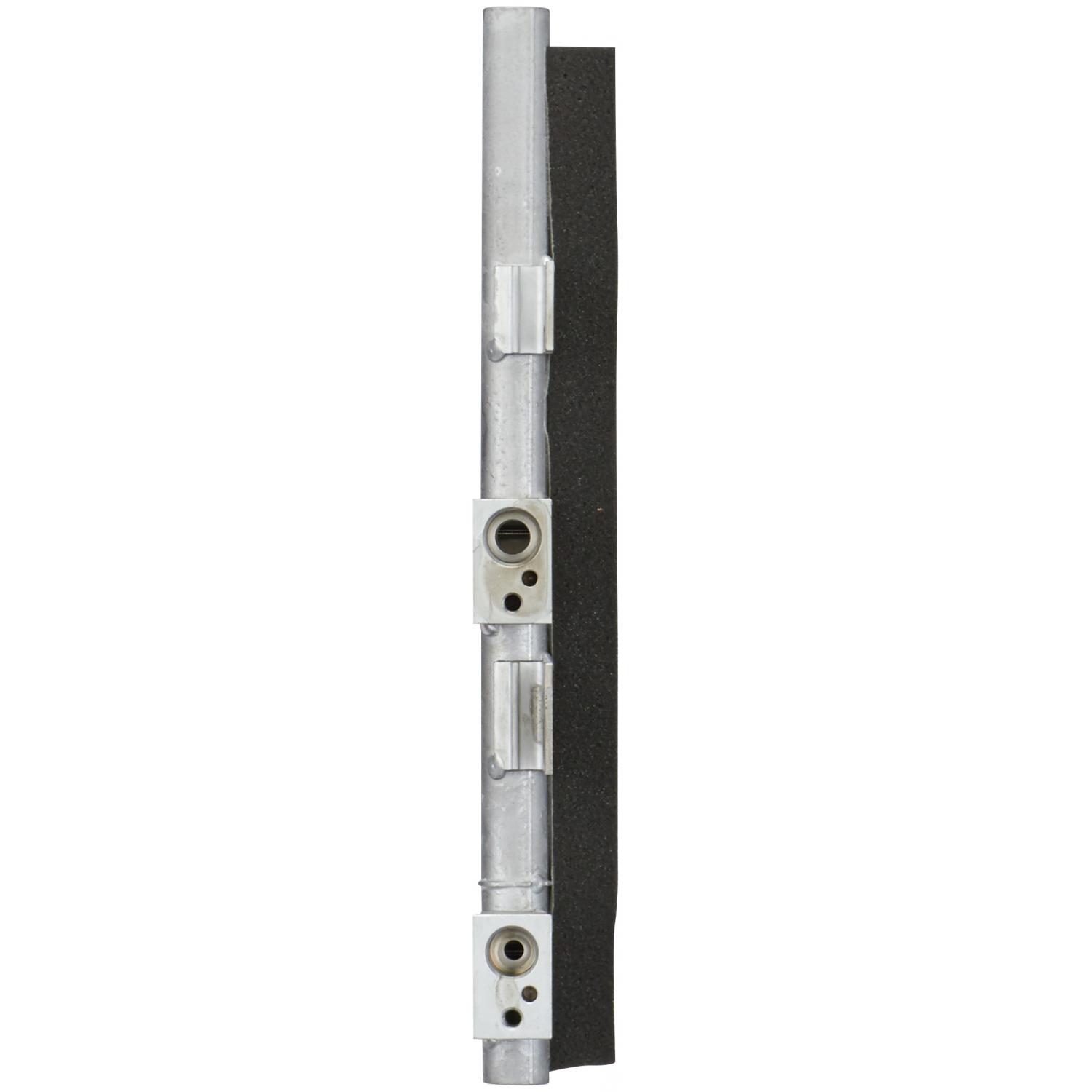 Spectra Premium 74762 - A/C Condenser Spectra Premium 74762 A/C Condenser product image 3 of 4