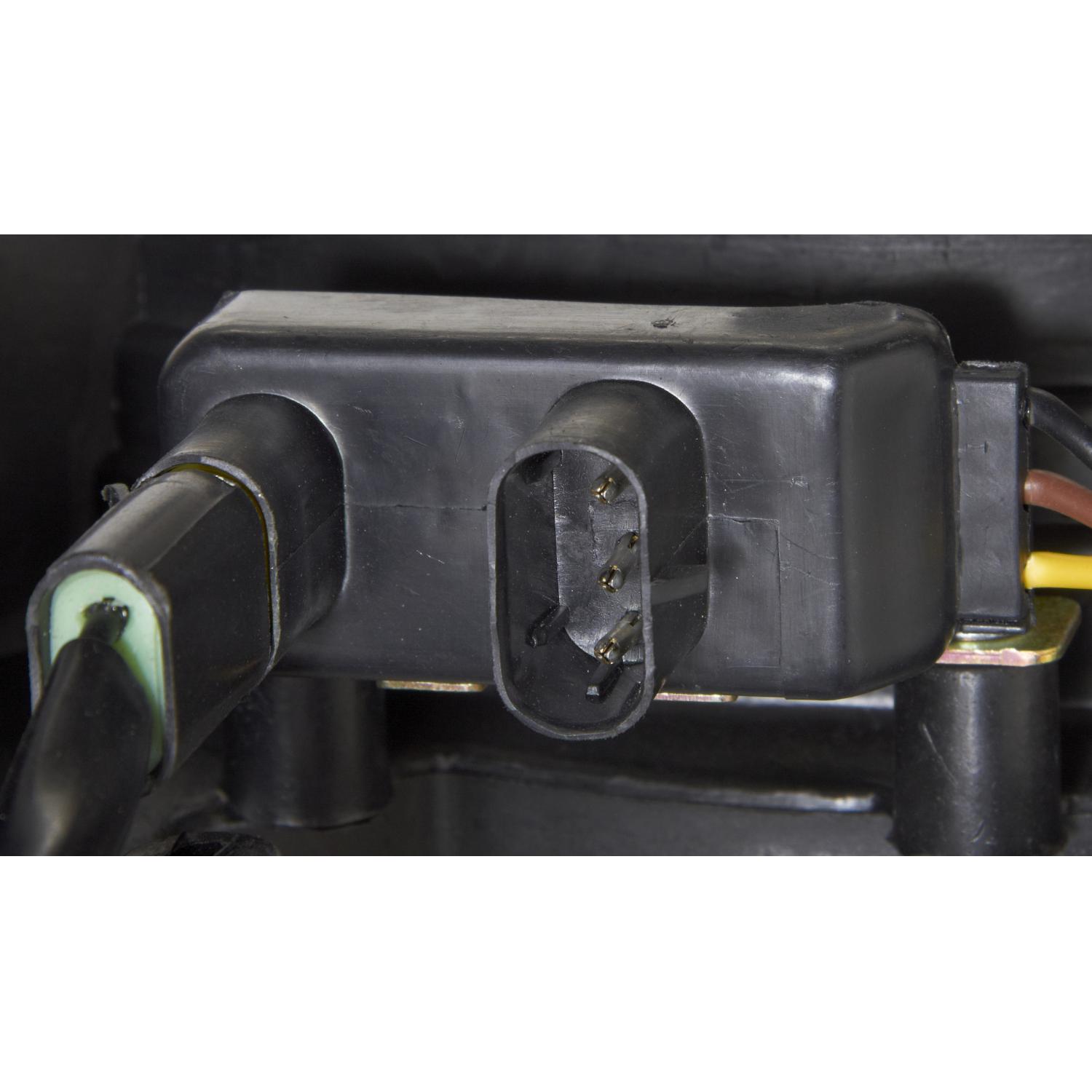 Spectra Premium CF13021 - Dual Radiator and Condenser Fan Assembly Spectra Premium CF13021 Dual Radiator and Condenser Fan Assembly product image 2 of 4