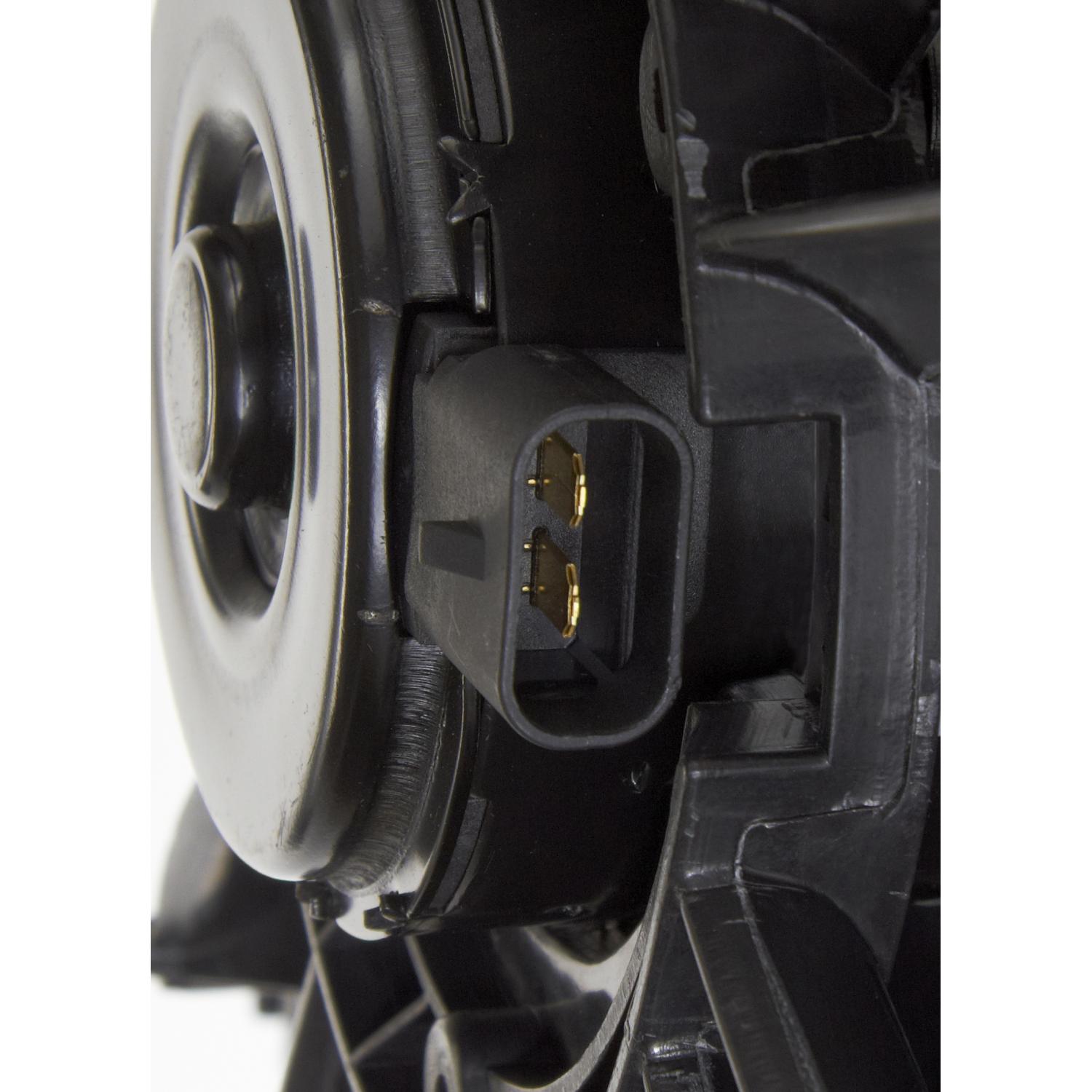 Spectra Premium CF13027 - Engine Cooling Fan Assembly Spectra Premium CF13027 Engine Cooling Fan Assembly product image 2 of 4