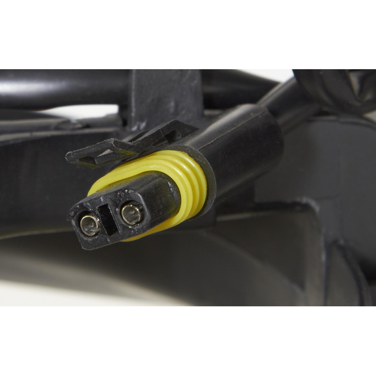 Spectra Premium CF13055 - A/C Condenser Fan Assembly Spectra Premium CF13055 A/C Condenser Fan Assembly product image 2 of 4