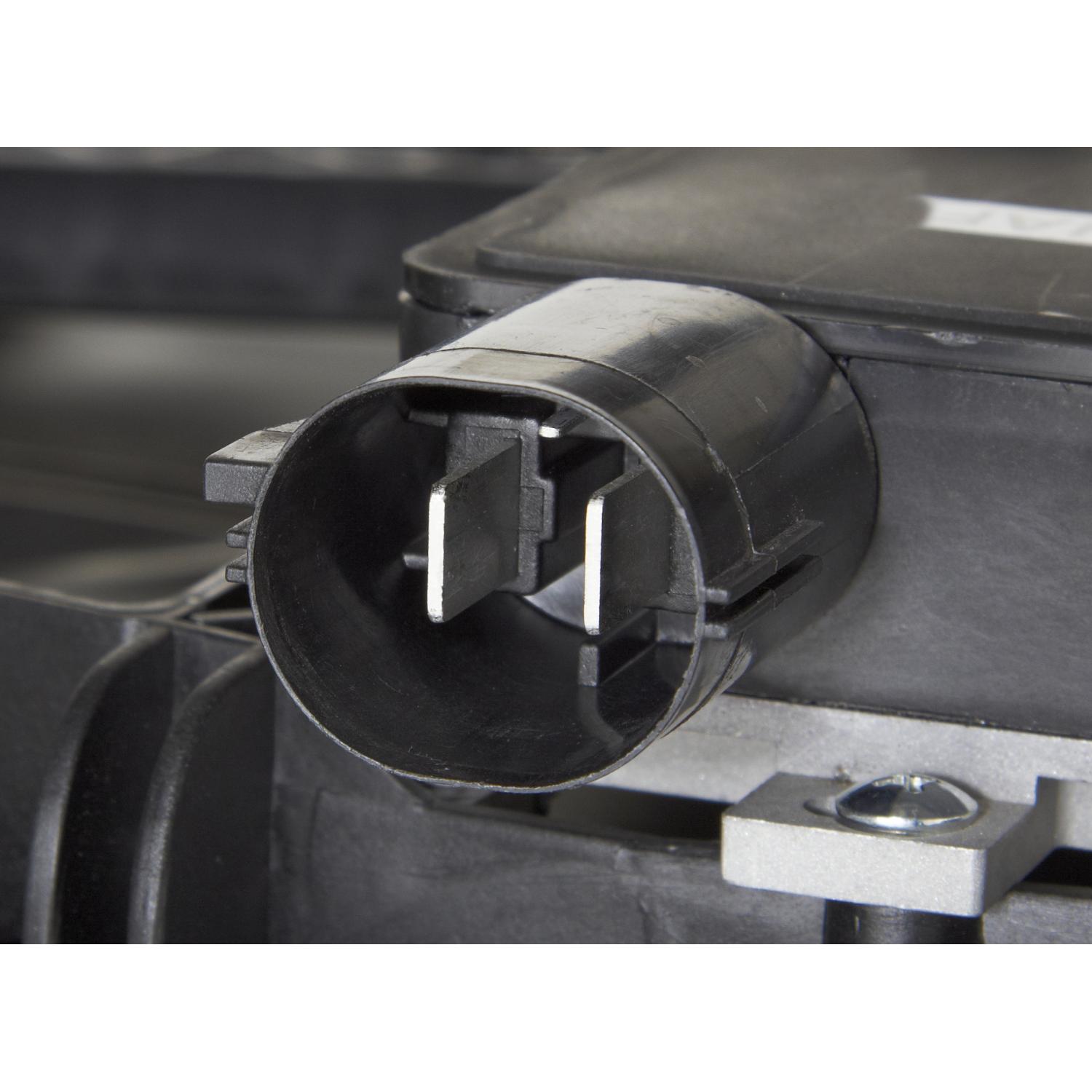 Spectra Premium CF15005 - Engine Cooling Fan Assembly Spectra Premium CF15005 Engine Cooling Fan Assembly product image 2 of 4