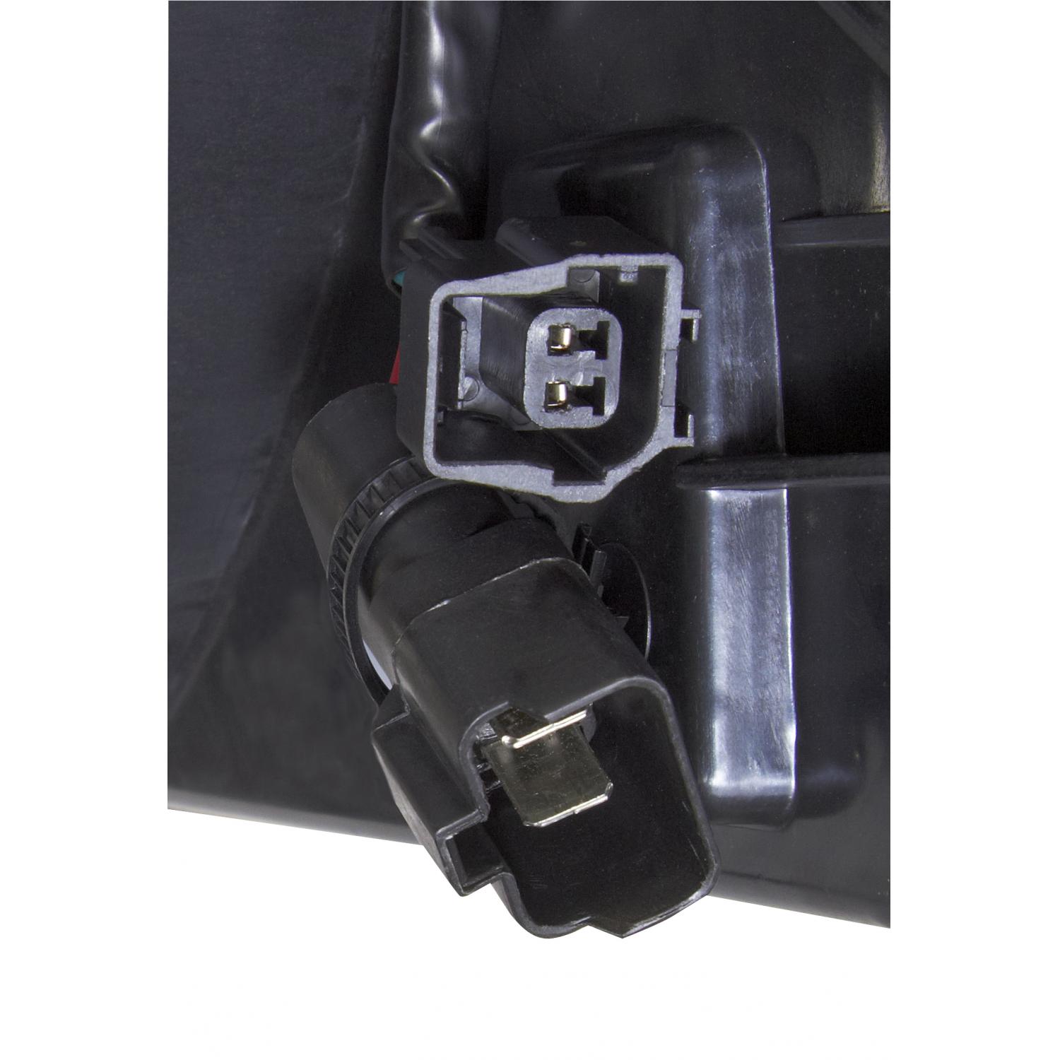 Spectra Premium CF15032 - Engine Cooling Fan Assembly Spectra Premium CF15032 Engine Cooling Fan Assembly product image 3 of 4