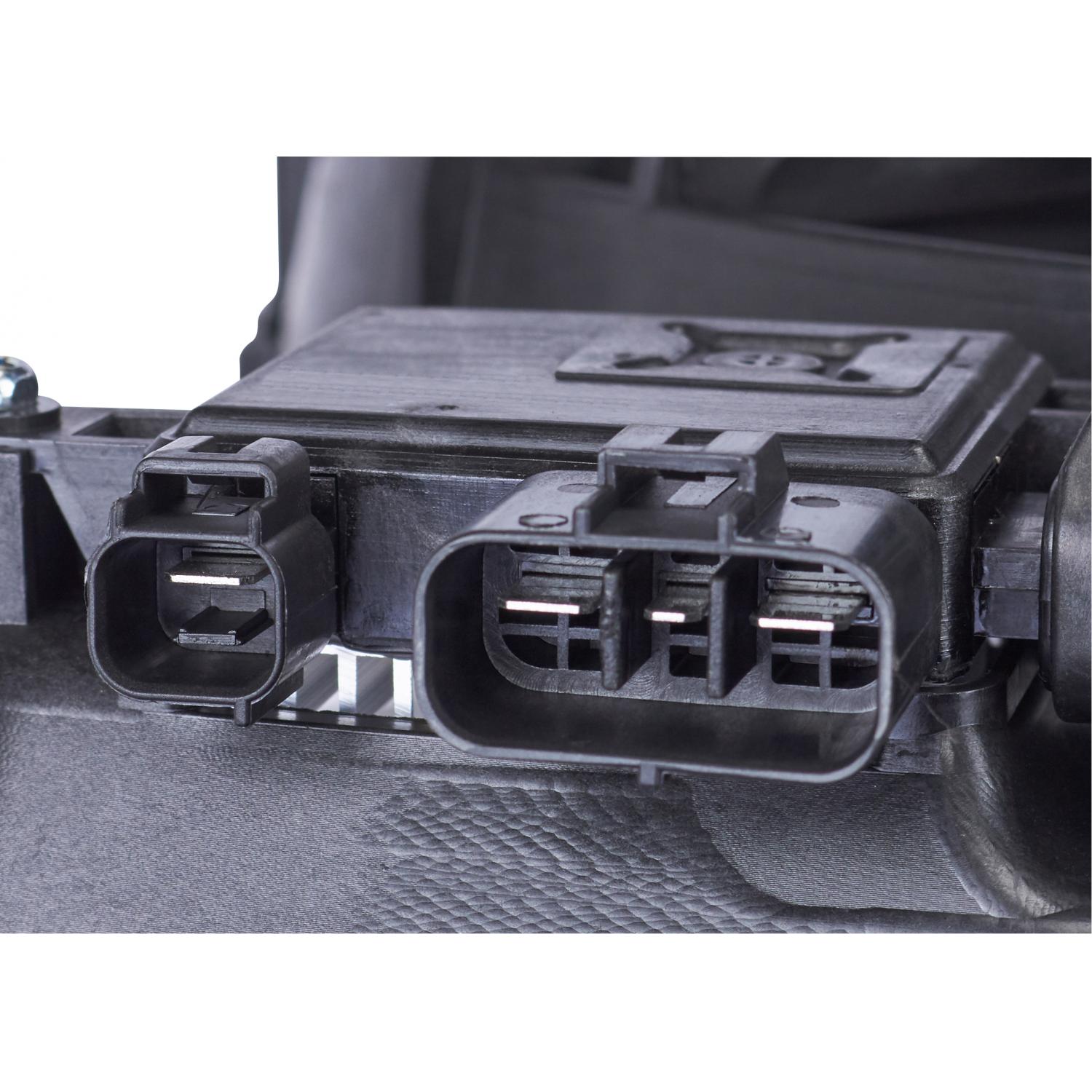 Spectra Premium CF16090 - Engine Cooling Fan Assembly Spectra Premium CF16090 Engine Cooling Fan Assembly product image 2 of 4
