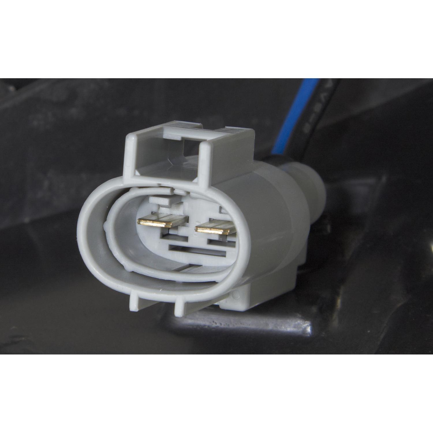 Spectra Premium CF200009 - Engine Cooling Fan Assembly Spectra Premium CF200009 Engine Cooling Fan Assembly product image 2 of 4