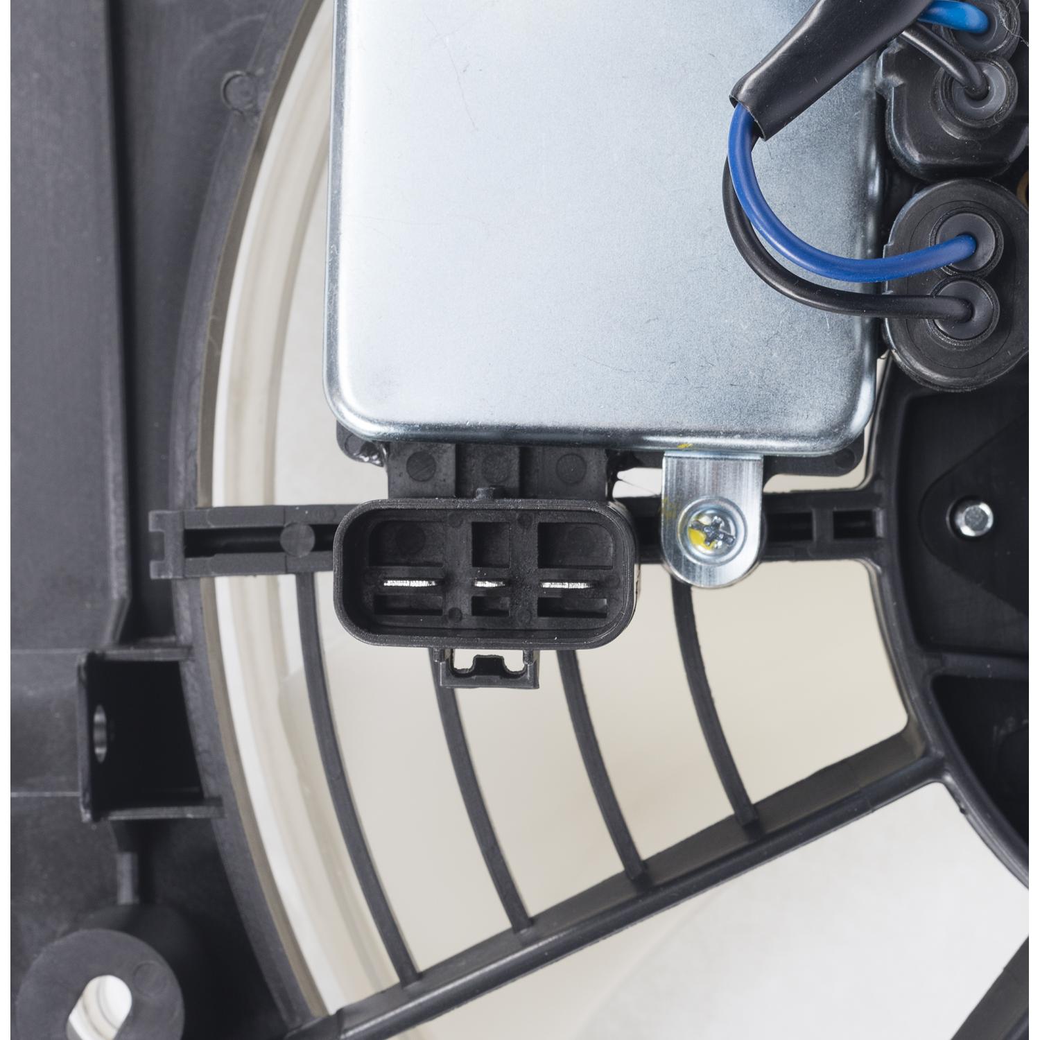 Spectra Premium CF20099 Dual Radiator and Condenser Fan Assembly product image 2 of 5