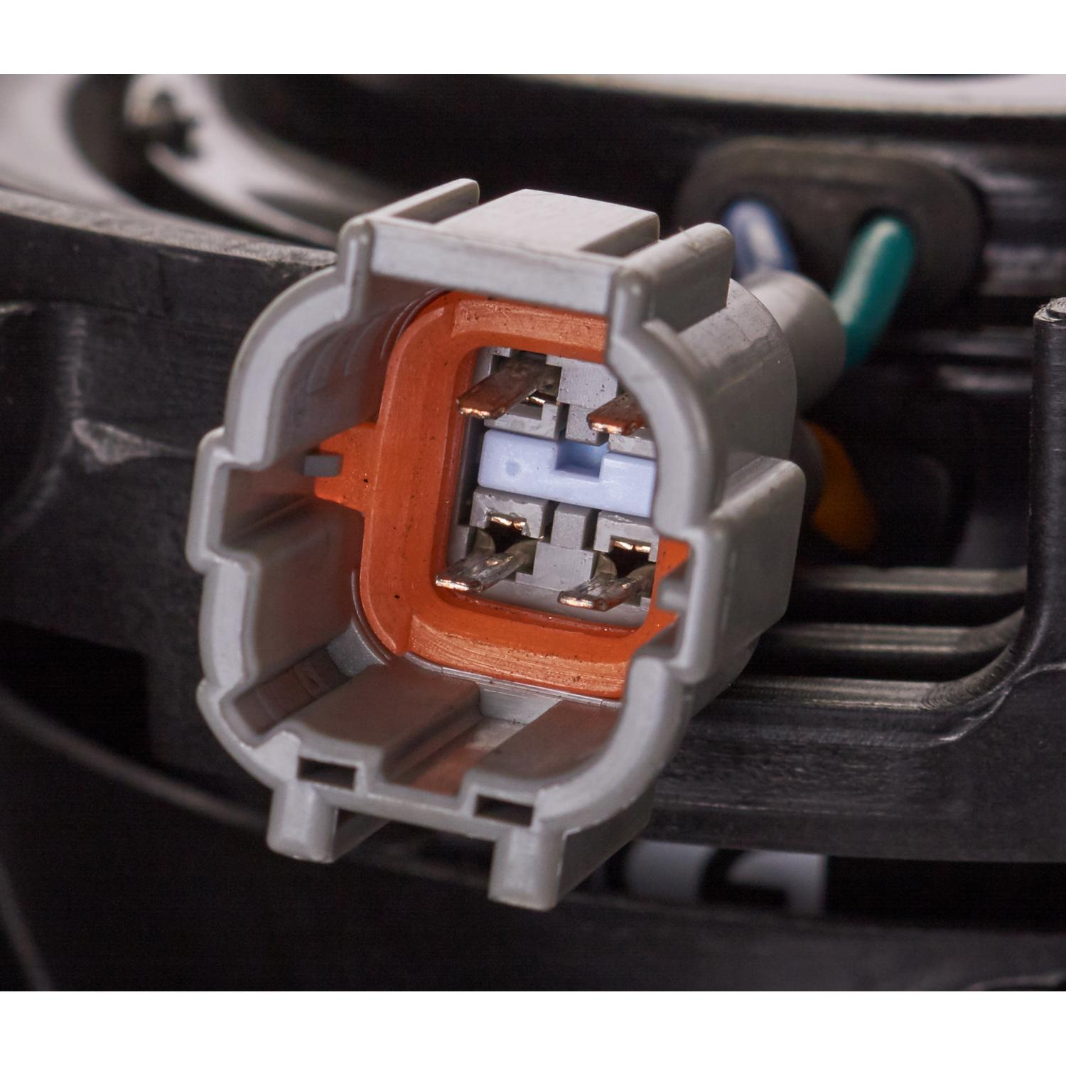 Spectra Premium CF23053 Auxiliary Engine Cooling Fan Assembly product image 3 of 5