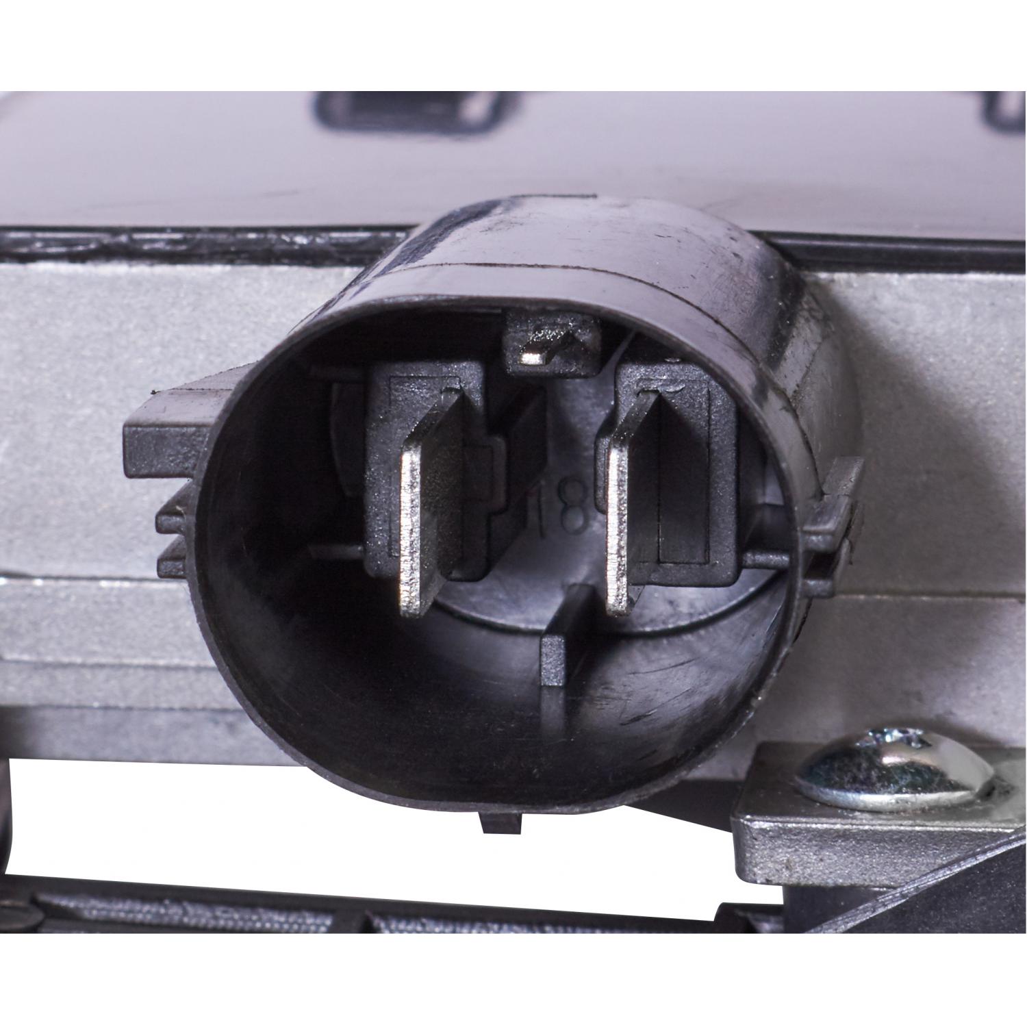 Spectra Premium CF28002 - Dual Radiator and Condenser Fan Assembly Spectra Premium CF28002 Dual Radiator and Condenser Fan Assembly product image 2 of 4