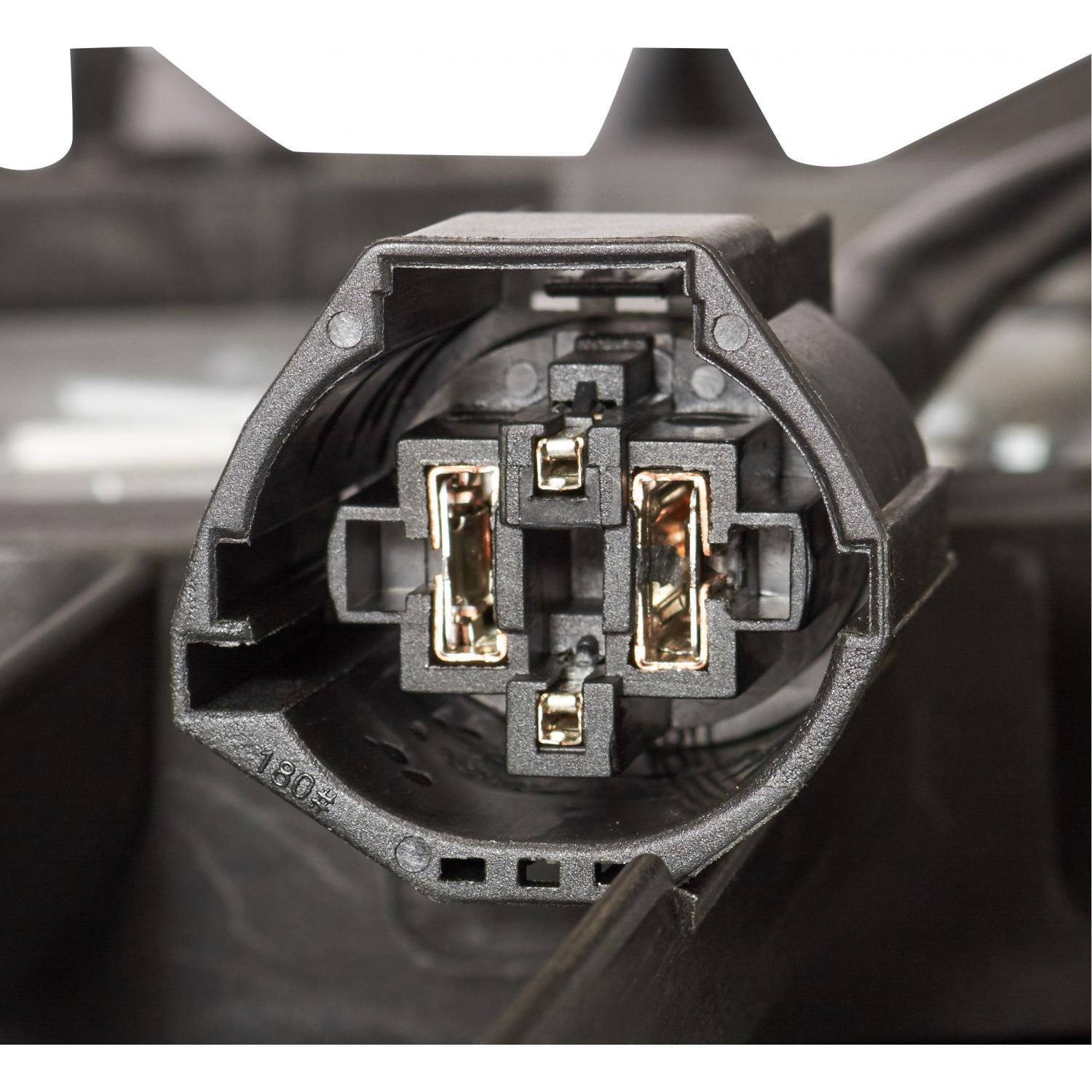 Spectra Premium CF28004 - Engine Cooling Fan Assembly Spectra Premium CF28004 Engine Cooling Fan Assembly product image 2 of 4