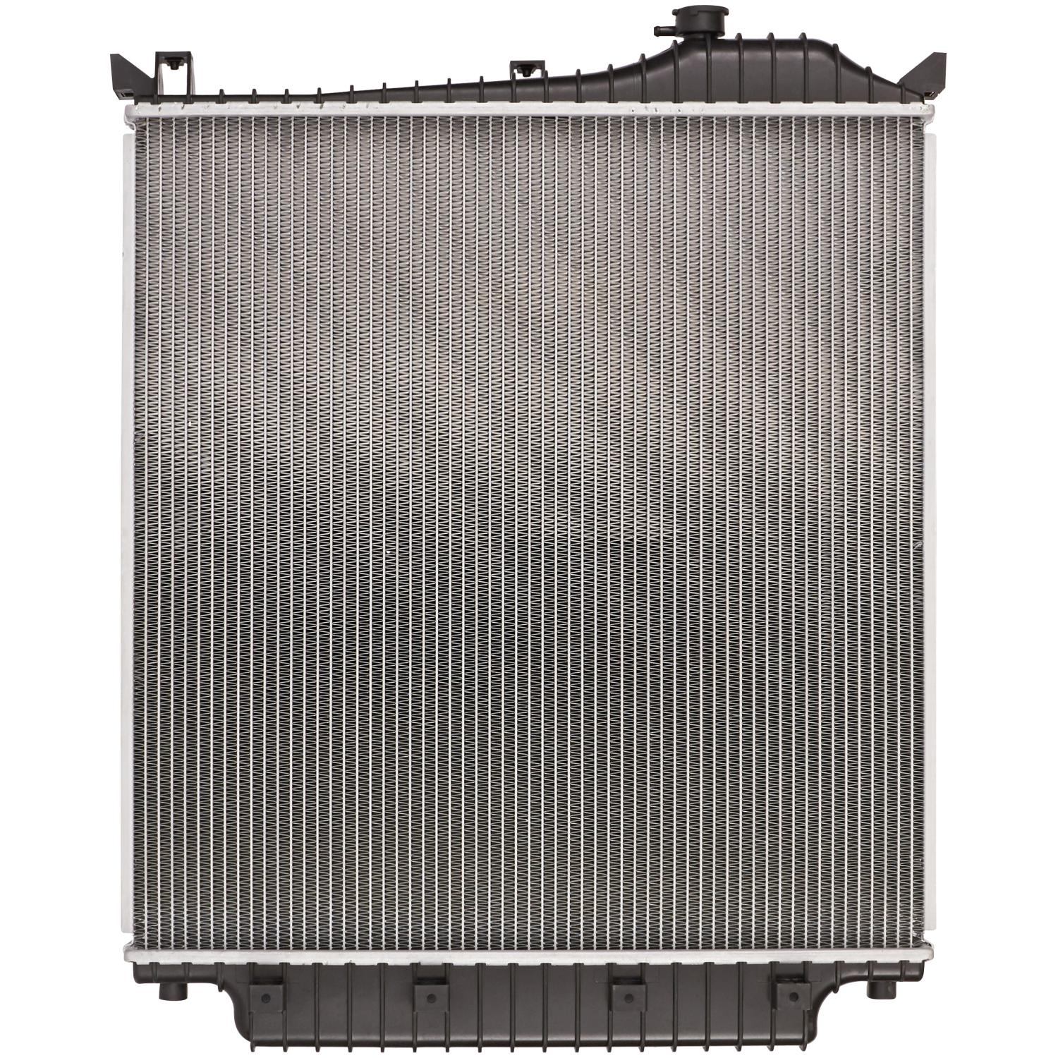 Spectra Premium CU2816 Radiator product image 2 of 5