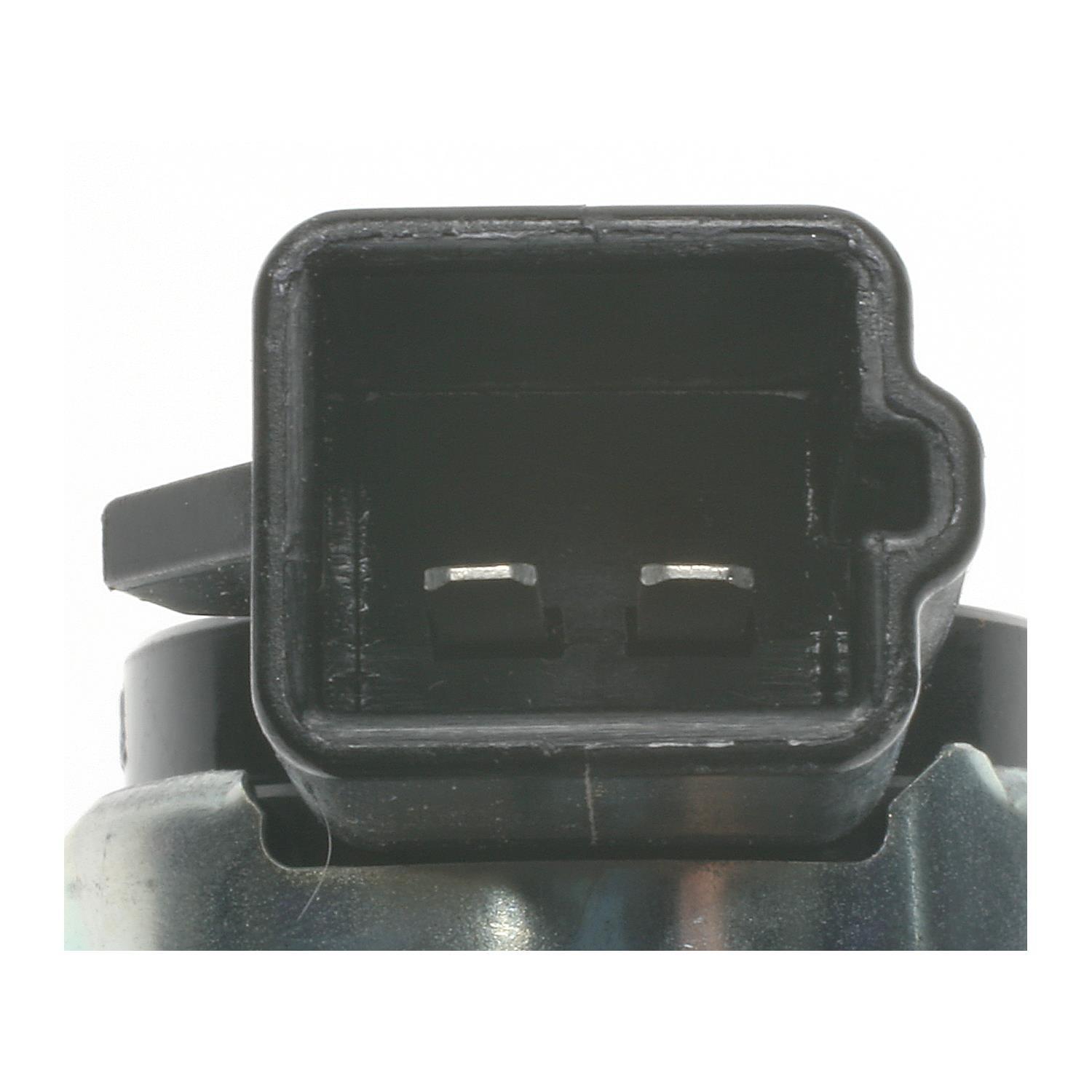 Standard Motor Products AC108 - Fuel Injection Idle Air Control Valve Standard Motor Products AC108 Fuel Injection Idle Air Control Valve product image 1 of 3