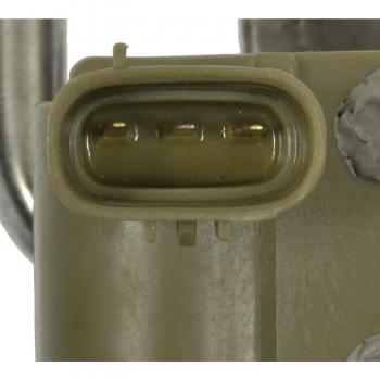 1995 Toyota T100 Idle Air Control Valve Standard Motor Products AC201 image 3 of 3