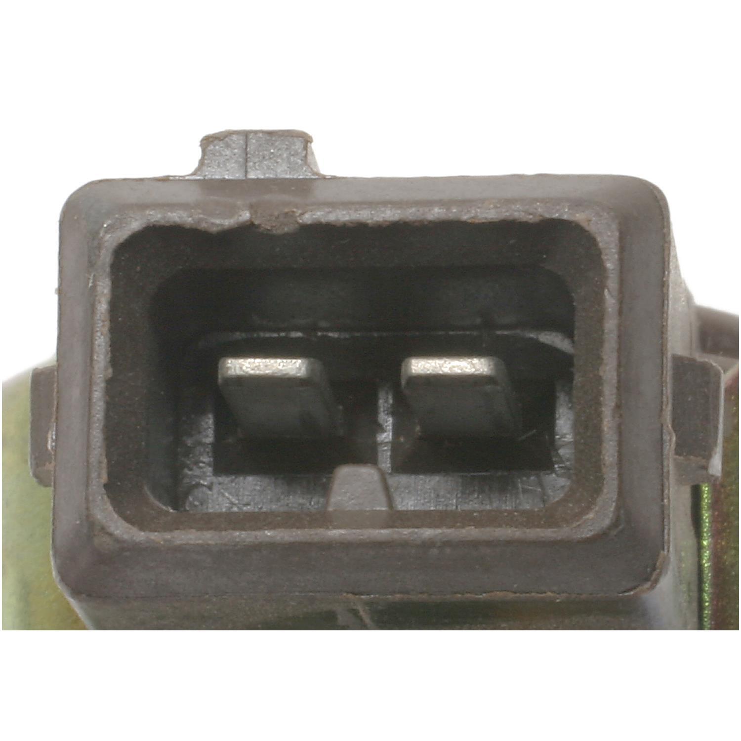 Standard Motor Products AC323 Fuel Injection Idle Air Control Valve product image 2 of 3