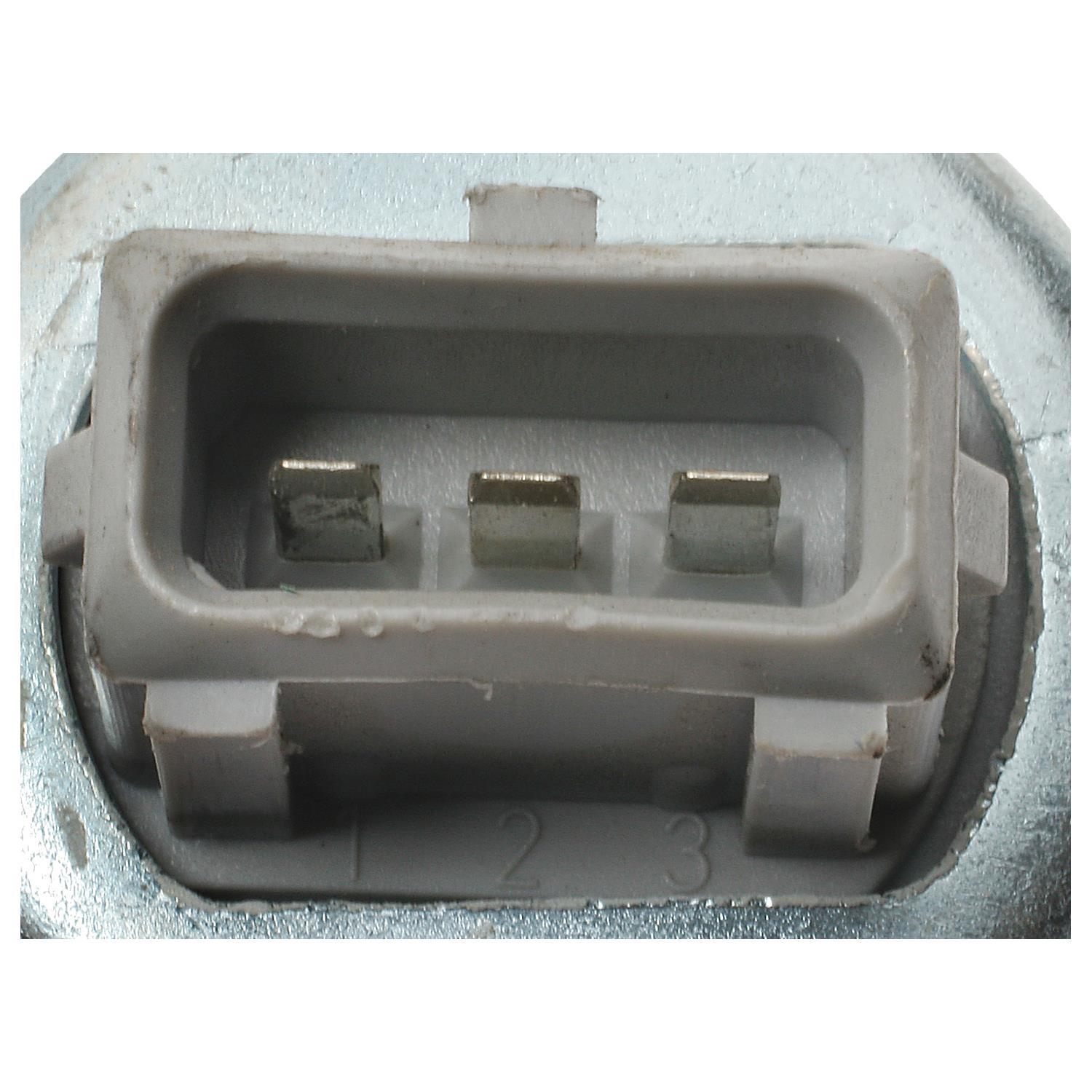 Standard Motor Products AC389 - Fuel Injection Idle Air Control Valve Standard Motor Products AC389 Fuel Injection Idle Air Control Valve product image 4 of 4