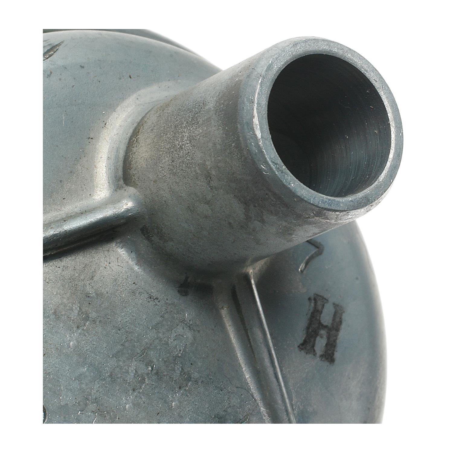 Standard Motor Products AC450 - Fuel Injection Idle Air Control Valve Standard Motor Products AC450 Fuel Injection Idle Air Control Valve product image 1 of 4
