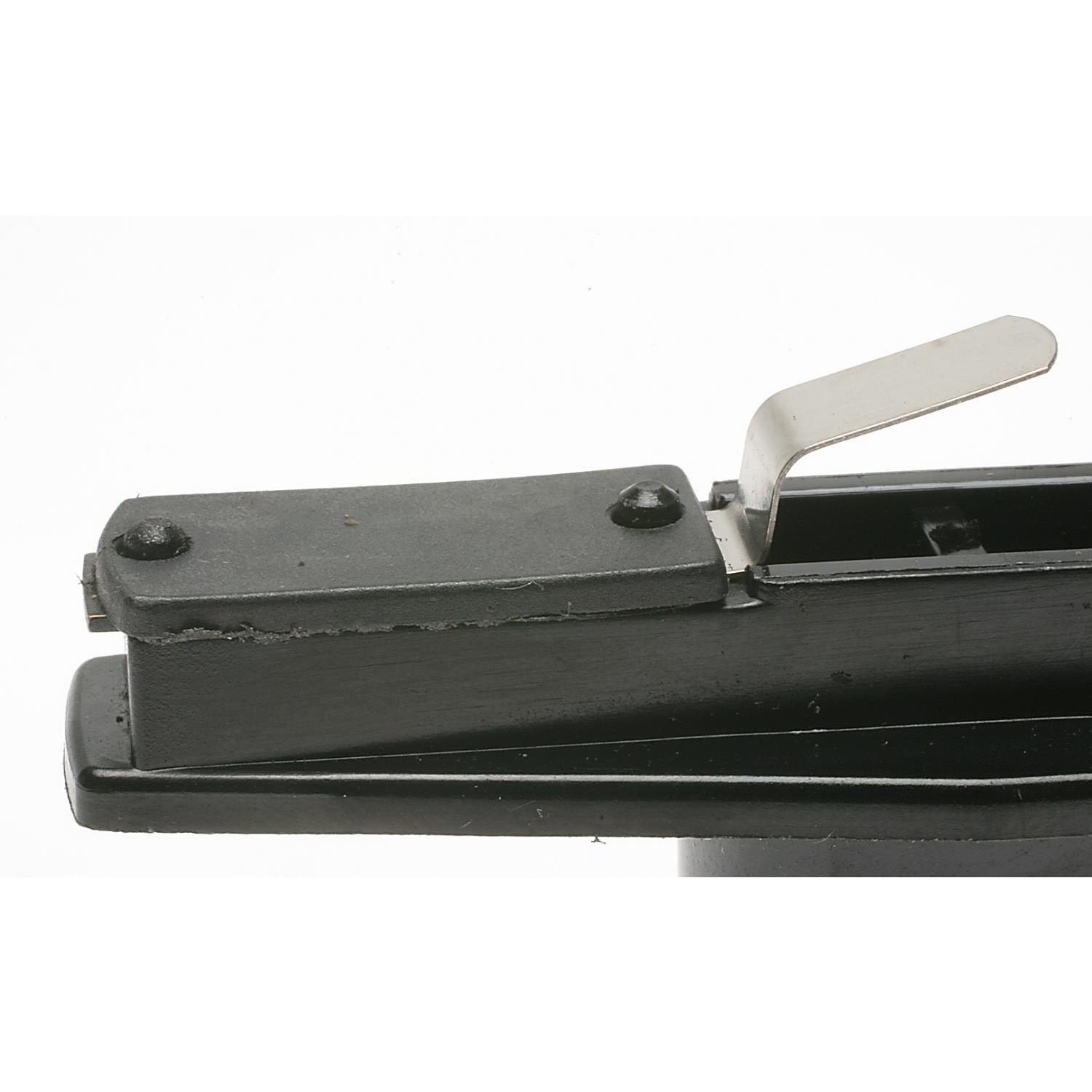 Standard Motor Products AL176 - Distributor Rotor Standard Motor Products AL176 Distributor Rotor product image 3 of 3
