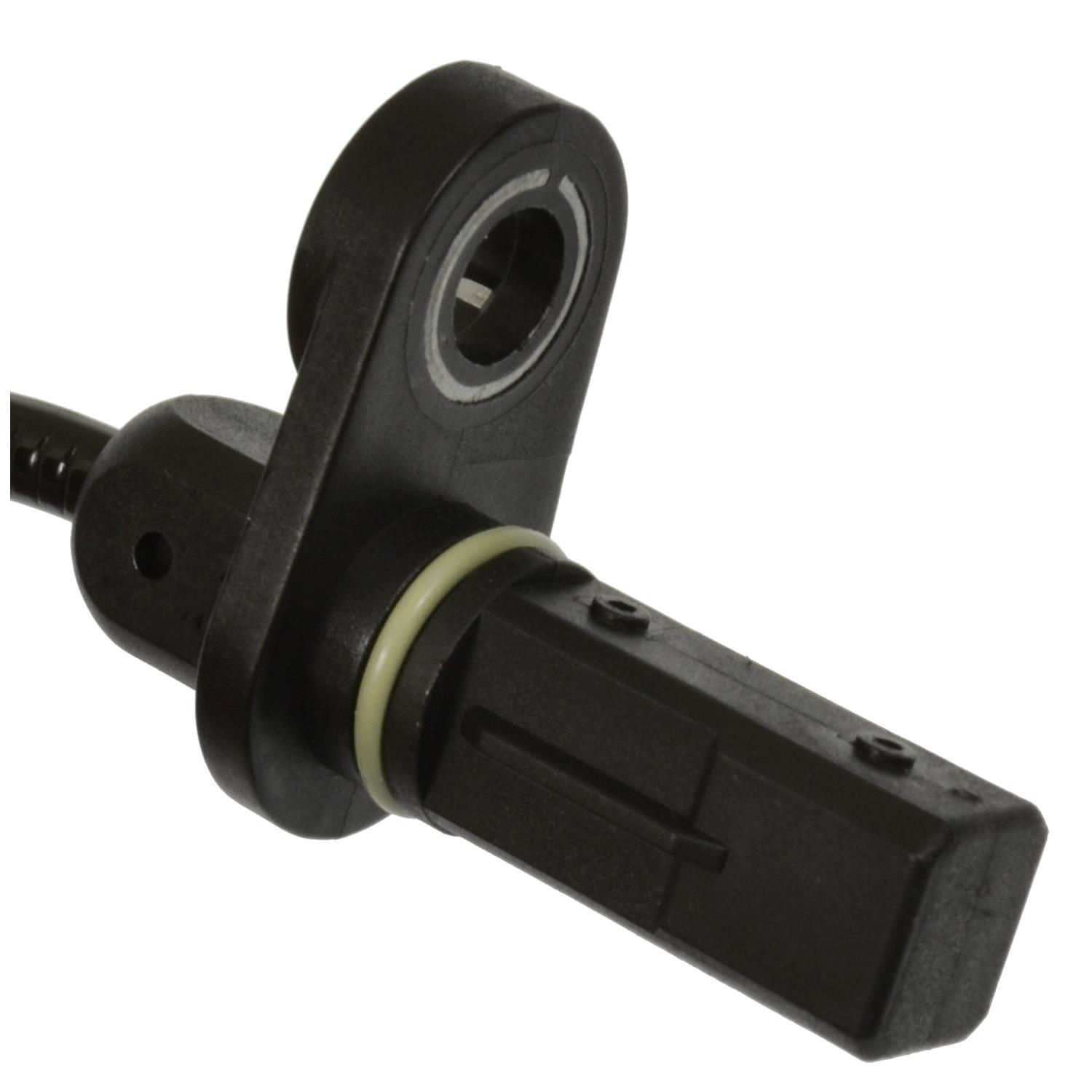 Standard Motor Products ALS2666 - ABS Wheel Speed Sensor Standard Motor Products ALS2666 ABS Wheel Speed Sensor product image 1 of 3