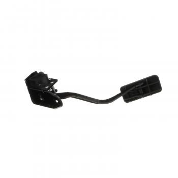 2005 GMC Sierra 3500 Accelerator Pedal Sensor Standard Motor Products APS105 image 4 of 4