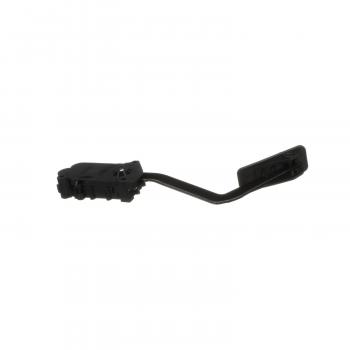 2005 Chevrolet SSR Accelerator Pedal Sensor Standard Motor Products APS137 image 4 of 4