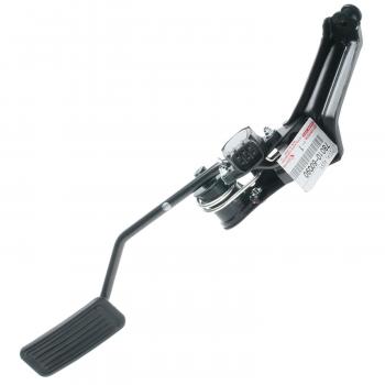 2006 Lexus LX470 Accelerator Pedal Sensor Standard Motor Products APS145 image 1 of 3