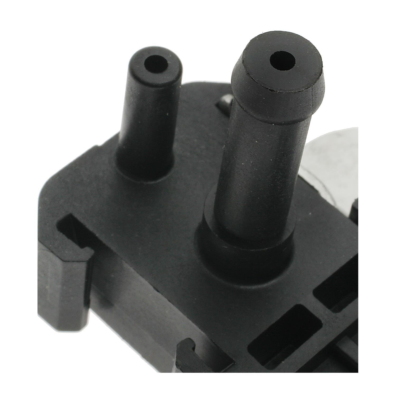 Standard Motor Products AS143 - Fuel Tank Pressure Sensor Standard Motor Products AS143 Fuel Tank Pressure Sensor product image 1 of 6
